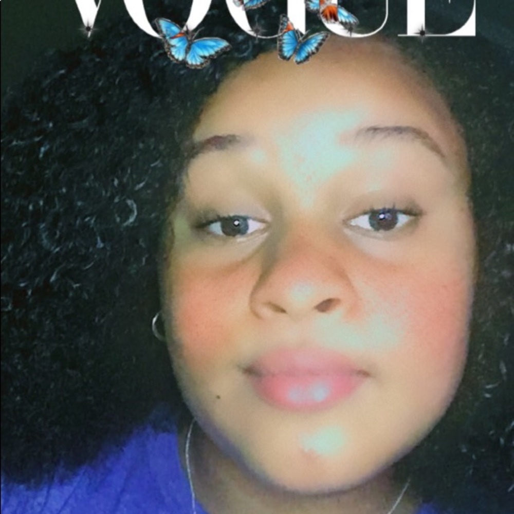 Meet your Posher, Cassi